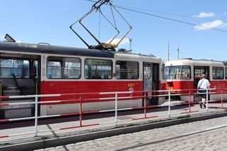 prahain.cz/doprava/jezdete-metrem-vyzyva-dopravni-podnik-tramvajim-dela-vedro-problemy-27843.html